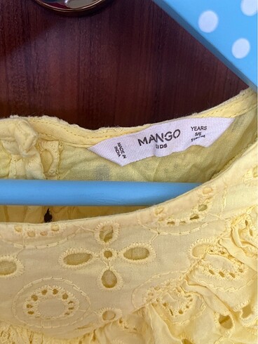 6 Yaş Beden Mango 5-6 yaş elbise