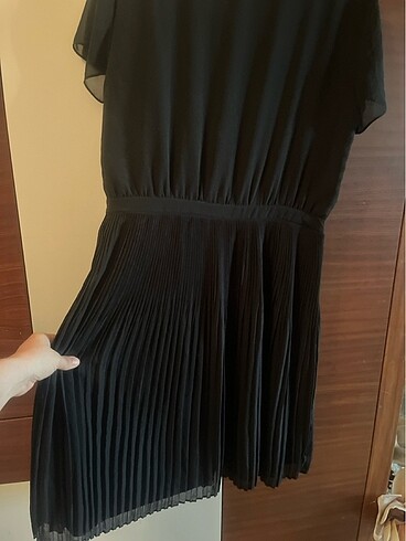 Park Bravo 42 beden pliseli siyah elbise - Görsel 8