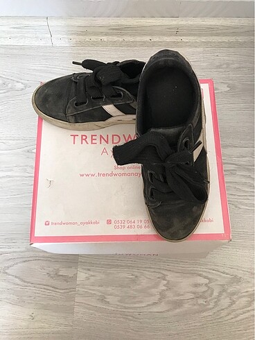 Spor ayakkabı - Görsel 2