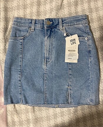 Bershka denim yırtmaçlı etek