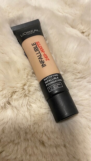 Loreal Paris İnfallible 24H Matte Fondöten