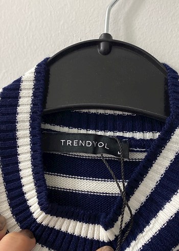 Trendyol & Milla Çizgili Drapeli Yarım Balıkçı Kadın Kazak