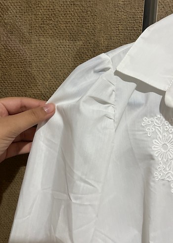 Beyaz Nakışlı Uzun Kollu Keten Gömlek - Görsel 5