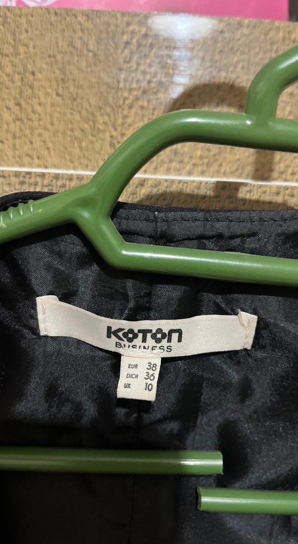 Düğmeli Siyah Kadın Ofis Yeleği - Görsel 2