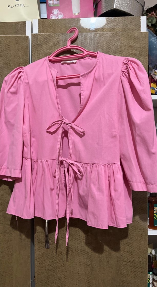 Pembe bağlamalı bluz - Görsel 4