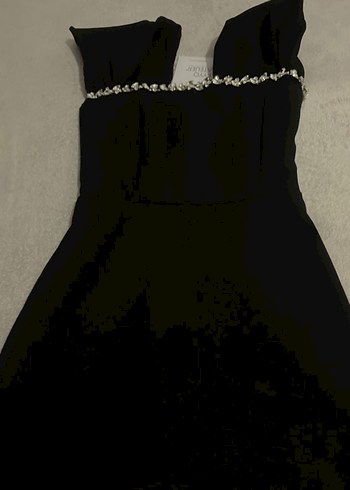 Siyah Taş Detaylı Uzun Straplez Elbise - Görsel 3