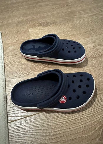 crocs 16
