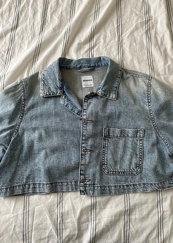 Düğmeli Kısa Kollu Mavi Denim Ceket