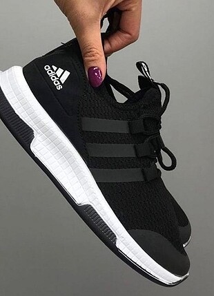 Adidas Kadın Ayakkabı 36-37-38-39 Numara