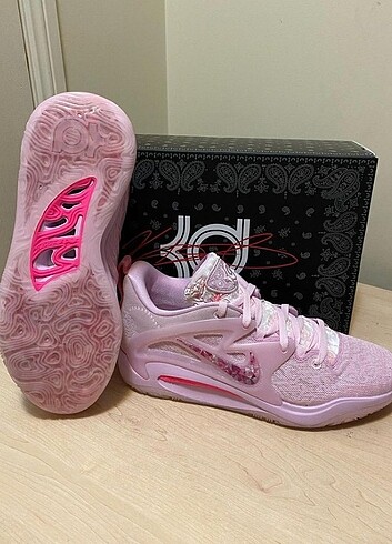 KD 15 AUNT PEARL 