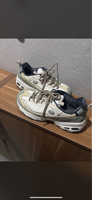 Skechers Ayakkabı