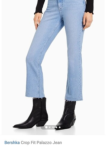 BERSHKA JEAN