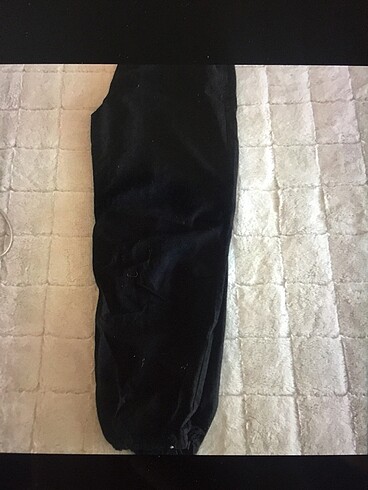 Geniş kesim pantalon
