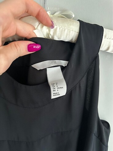 s Beden siyah Renk H&M Siyah Elbise
