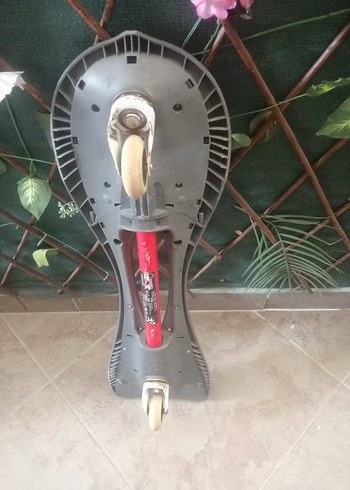 Kırmızı ve Gri Çocuk Kaykay Scooter - Görsel 2