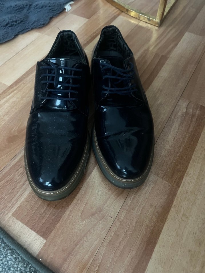 Siyah Parlak Rugan Erkek Klasik Ayakkabı - Görsel 2