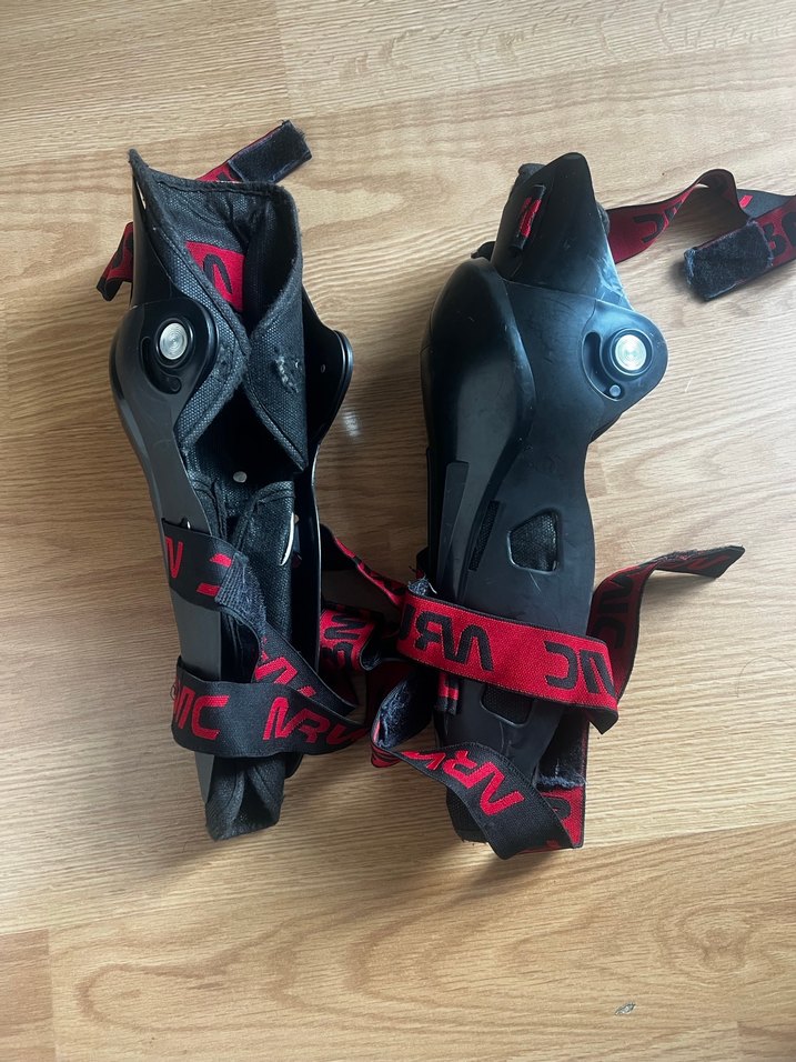 Kırmızı Biker Motosiklet Diz Koruyucu - Görsel 2