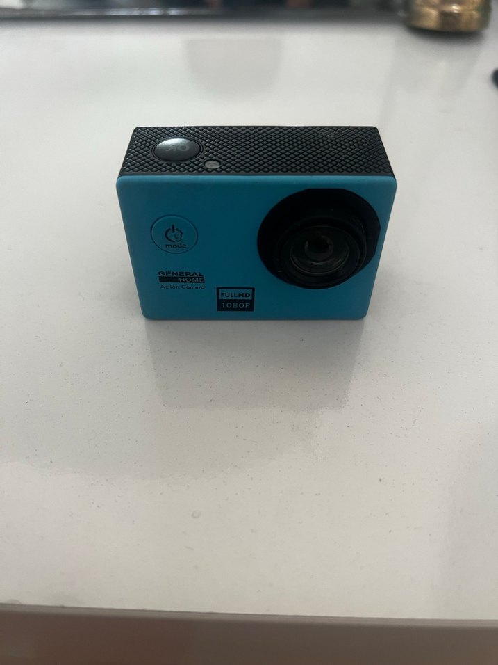 Mavi Aksiyon Kamerası Su Geçirmez Kılıfıyla - Görsel 2