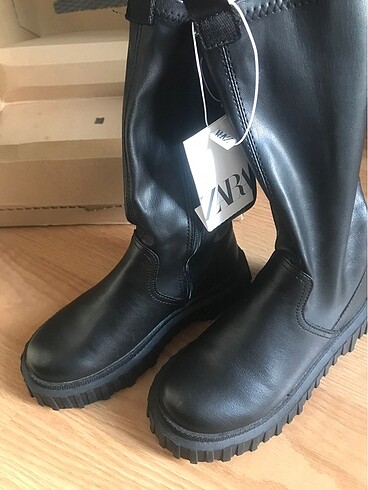 30 Beden Zara bot