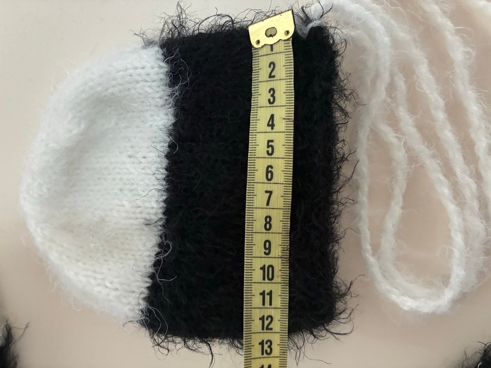 Siyah Beyaz taraftar bjk Desenli Örgü Bebek Tulumu - Görsel 5