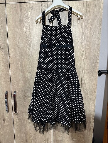 Diğer butik puantiyeli elbise