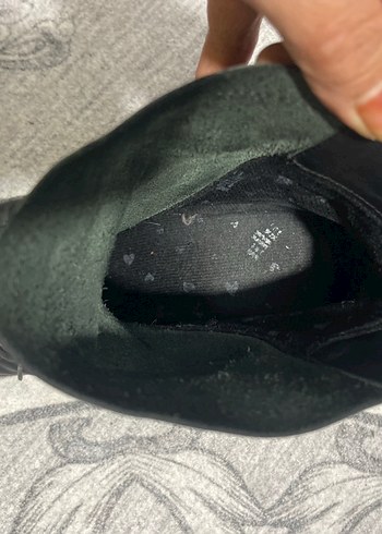 Siyah Deri Kadın Bot - Görsel 7