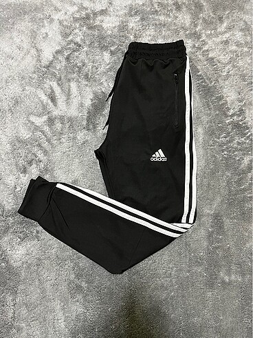 Adidas eşofman