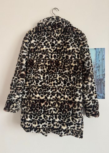 Leopar Desenli Kadın Peluş Kaban - Görsel 3