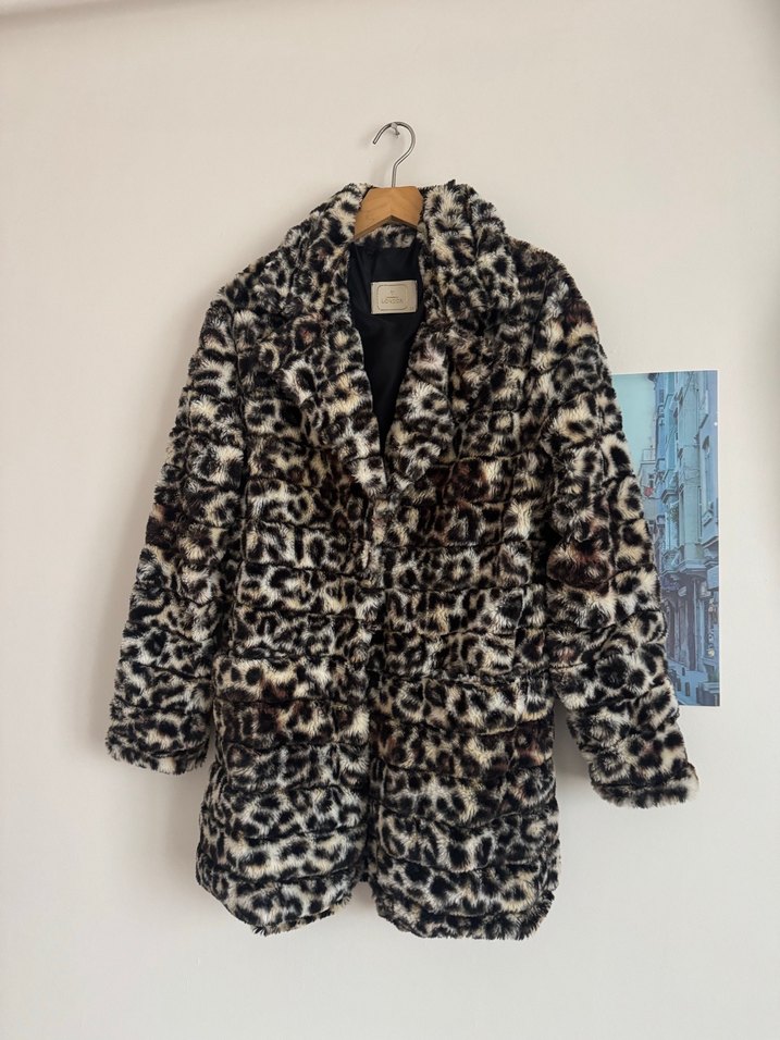 Leopar Desenli Kadın Peluş Kaban - Görsel 2