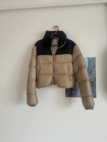 Bershka crop şişme mont
