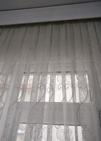 Desenli Beyaz Tül Perde - Görsel 4