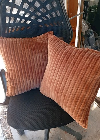 Diğer peluş ikili Kırlent Kılıfı