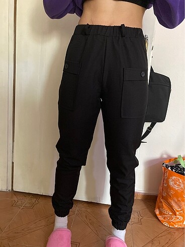 Siyah kargo pantolon