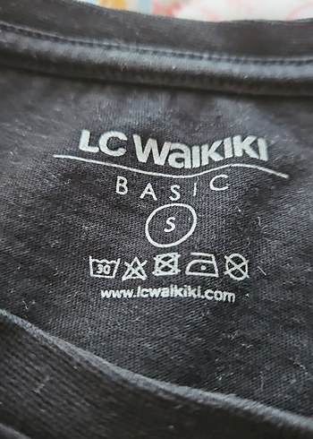 LC Waikiki Erkek Siyah Kısa Kollu Pamuklu Tişört