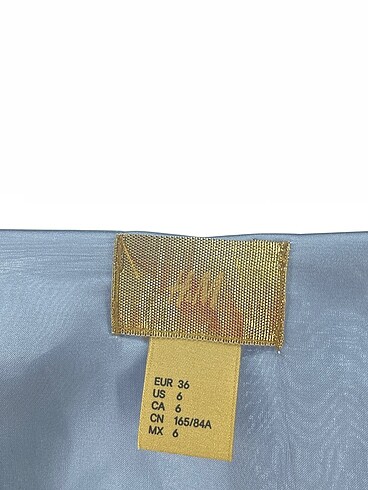 36 Beden mavi Renk H&M Bluz %70 İndirimli.