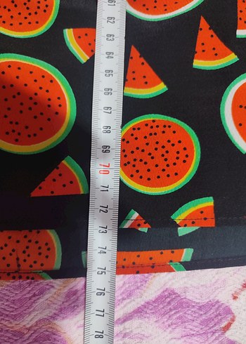 40 Beden kırmızı Renk karpuz desenli çok şık üst giyim
