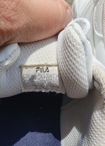 Fila Fila aranan model