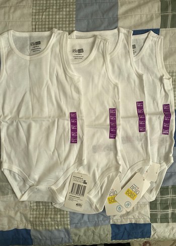 Beyaz Pamuklu Bebek Çıtçıtlı Atlet Body
