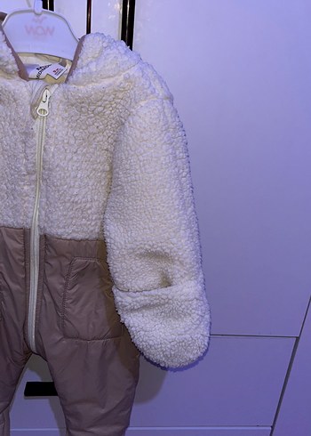 Kız Bebek Beyaz Kürklü Tulum - Görsel 3