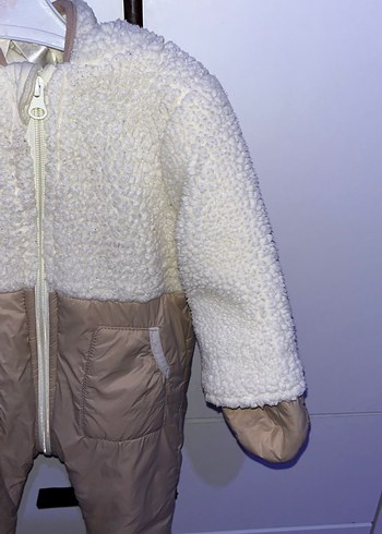 Kız Bebek Beyaz Kürklü Tulum - Görsel 5