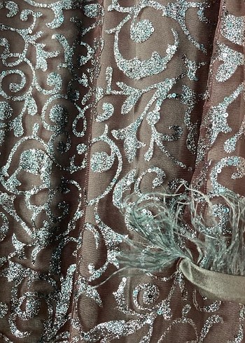 Uzun Kollu Yüksek Yakalı zümrüt yeşili  Abiye Elbise - Görsel 4