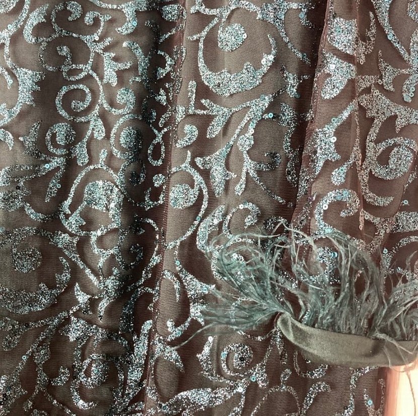 Uzun Kollu Yüksek Yakalı zümrüt yeşili  Abiye Elbise - Görsel 4