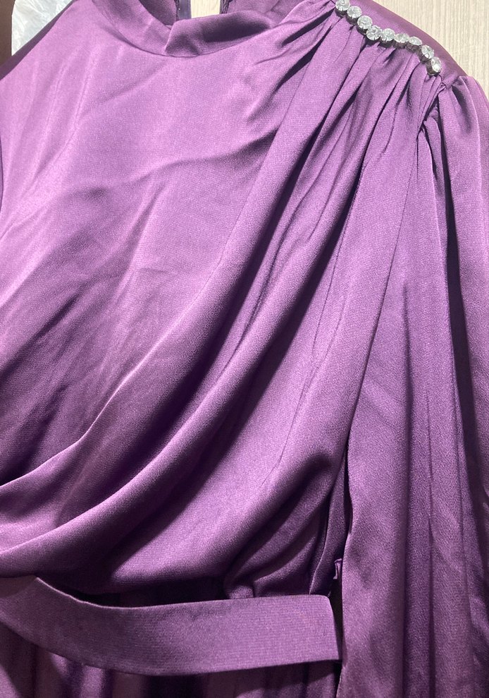 Uzun Mor Drapeli Kadın Elbise - Görsel 4