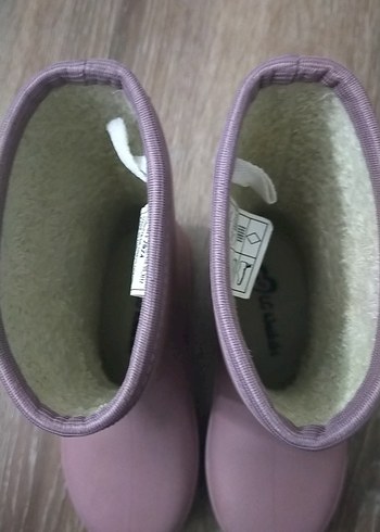 LC Waikiki Kız Çocuk yağmur çizmesi