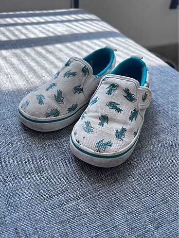 24 Beden Lacoste ayakkabı