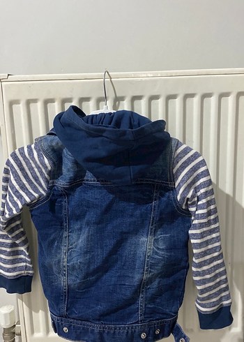 Erkek Çocuk Düğmeli Denim Ceket Kapüşonlu - Görsel 5