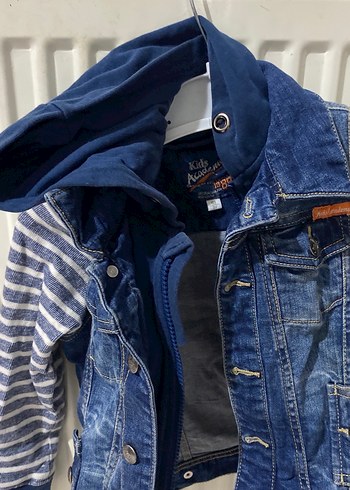 Erkek Çocuk Düğmeli Denim Ceket Kapüşonlu - Görsel 3