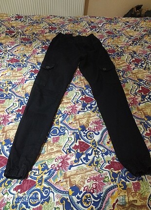 Siyah kot pantolon