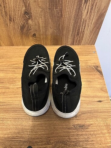 33 Beden siyah Renk Columbia Yazlık Çocuk Ayakkabı Unisex