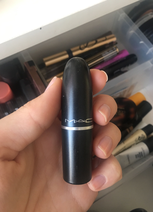 MAC Mac russian red ruj